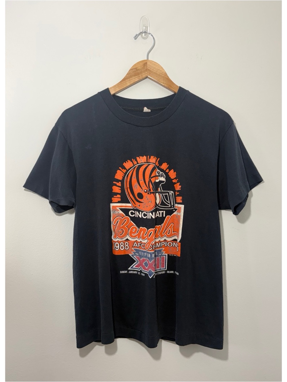 Vintage 1988 Cincinnati Bengals Super Bowl XXIII graphic print t-shirt (large)